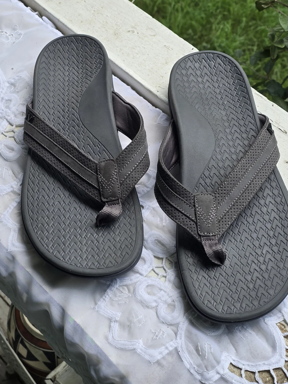 Vionic Men's Tide II Sandals in Charcoal Grey, Perforated Nubuck Suede Straps 13